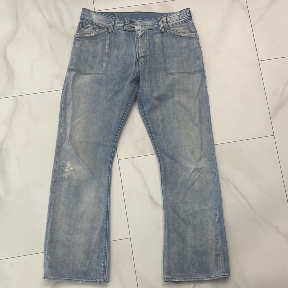 Guess Vintage Light Blue Straight Leg Denim Jeans.  Sz 34/30